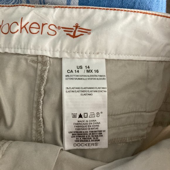 Dockers Women’s Cream Short Outdoors Size 14 Cotton - Picture 5 of 5